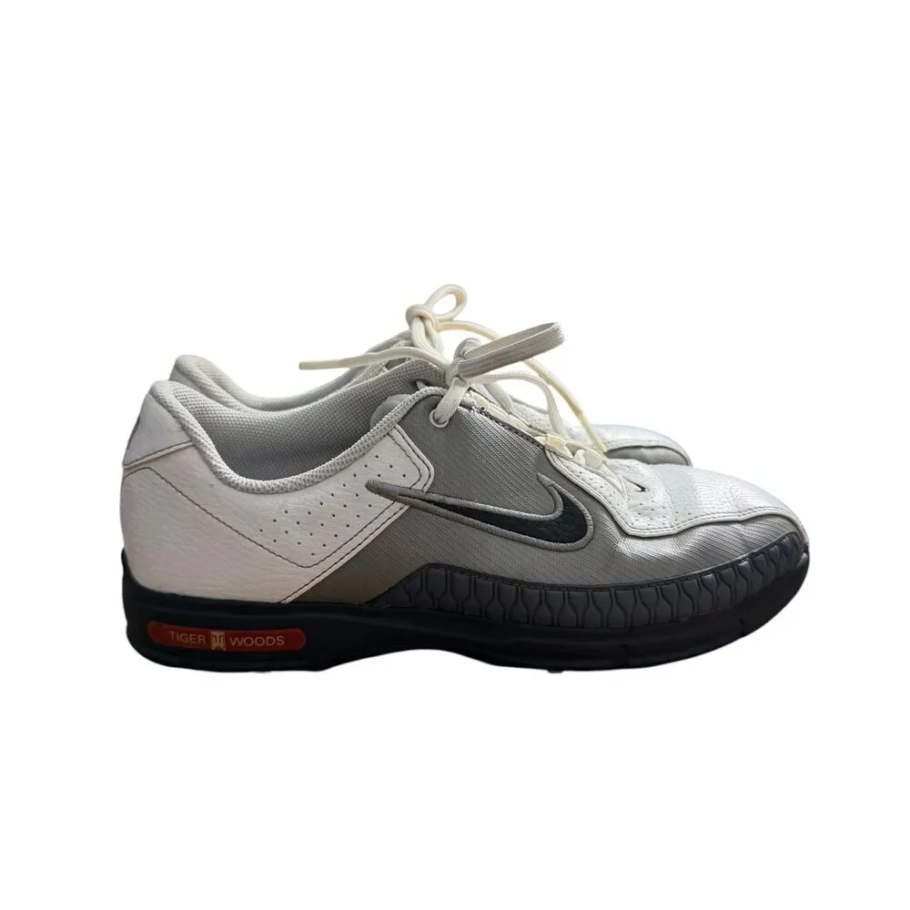 Nike Tiger Woods Grey White Leather  Classic Athleisure Golf Shoes Size 4Y